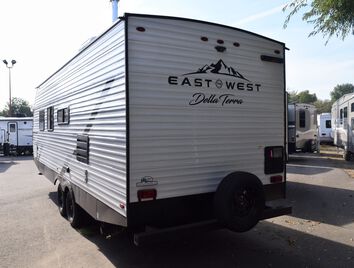 2023 EAST TO WEST RV DELLA TERRA 230RB