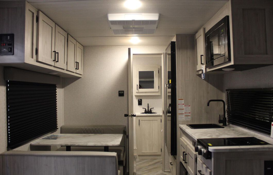 2023 EAST TO WEST RV DELLA TERRA 160RBLE, , hi-res image number 4