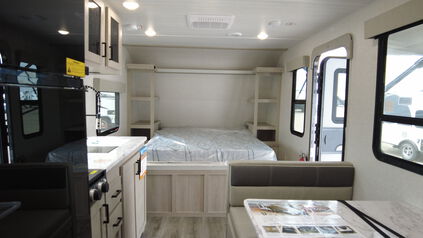 2024 EAST TO WEST RV ALTA 1600MRBLE